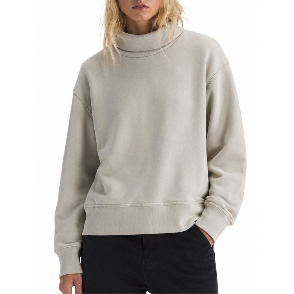 Zara Cream Cropped Turtleneck Sweatshirt